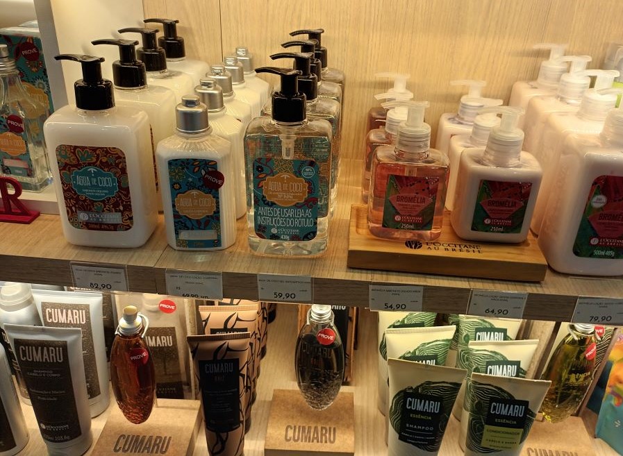 Loccitane au Bresil Store is where tourists can find local cosmetics products. Loccitane au Bresil Store is a great idea for original souvenir.
The Store has many good products to buy in Sao Paulo.