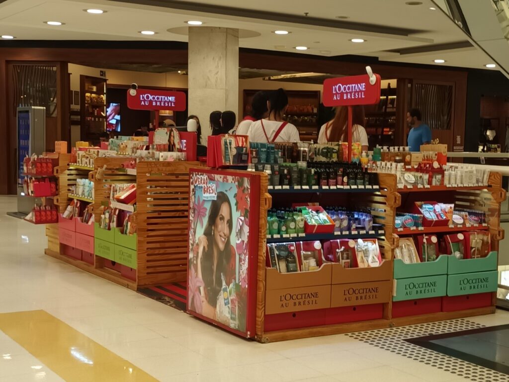 Loccitane au Bresil Store is a great idea for original souvenir.
The Store has many good products to buy in Sao Paulo.